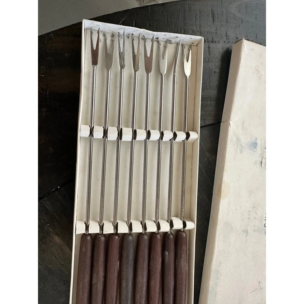 Vintage 8 Piece Stainless Steel Fondue Forks Set Wood Handles Multi Color Tips
